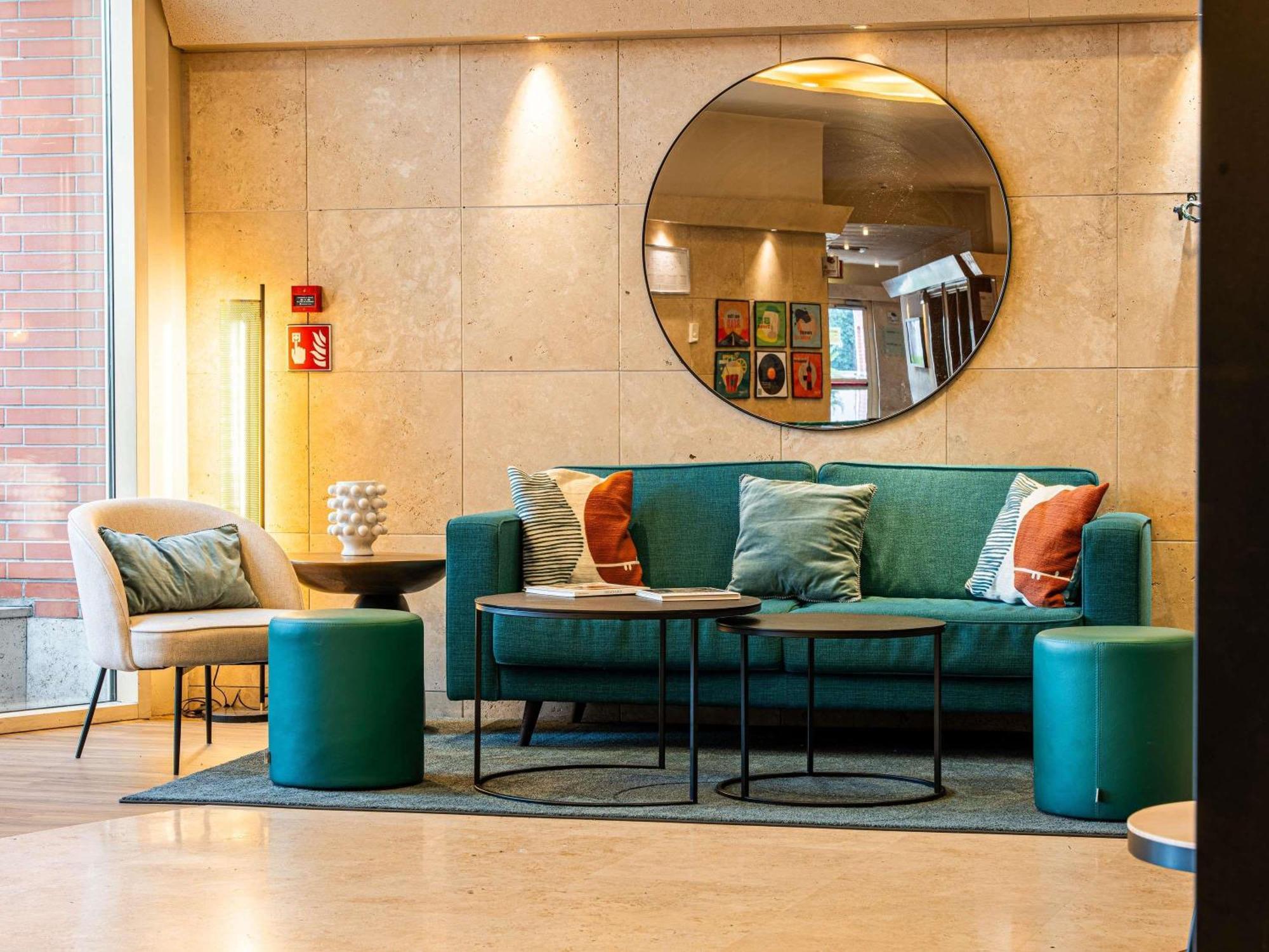 Novotel Roma Est Esterno foto